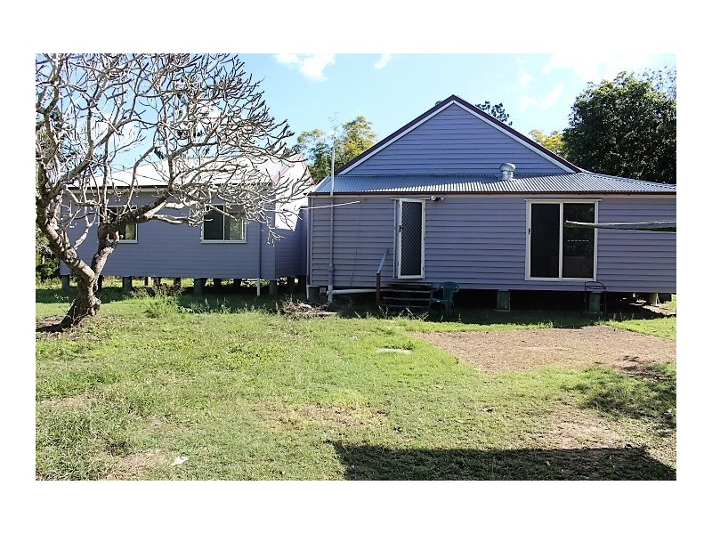 101 Rieck Street, Gin Gin QLD 4671
