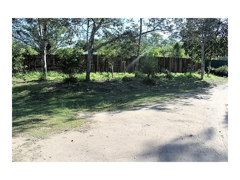 101 Rieck Street, Gin Gin QLD 4671