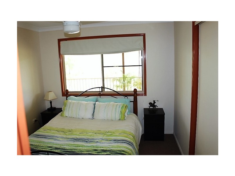 82 Bishops Rd, Gin Gin QLD 4671