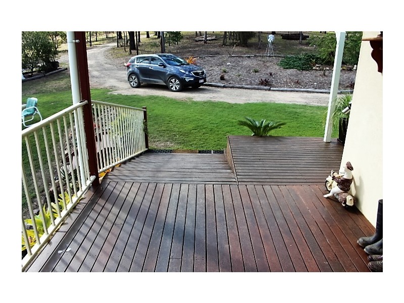 82 Bishops Rd, Gin Gin QLD 4671