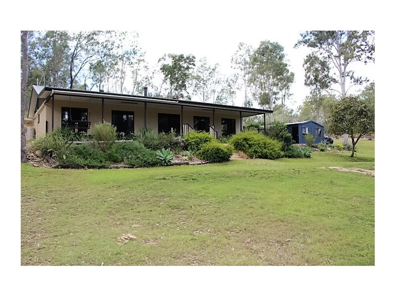 17 Hand Ct, Gin Gin QLD 4671