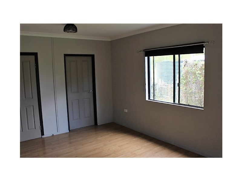17 Hand Ct, Gin Gin QLD 4671
