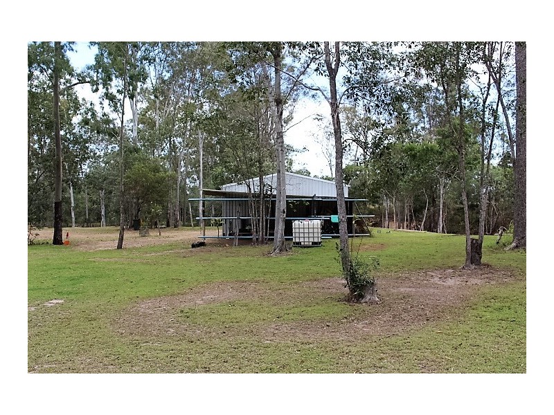 17 Hand Ct, Gin Gin QLD 4671