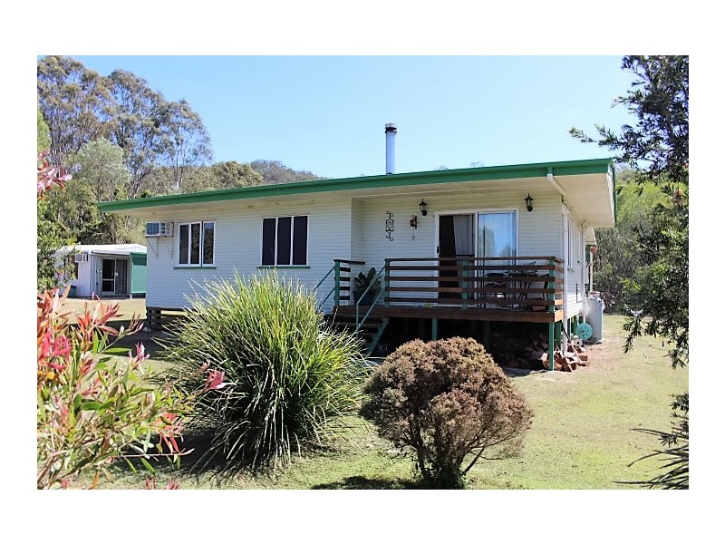 173 Haughton St, Mount Perry QLD 4671