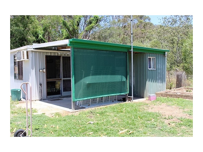 173 Haughton St, Mount Perry QLD 4671