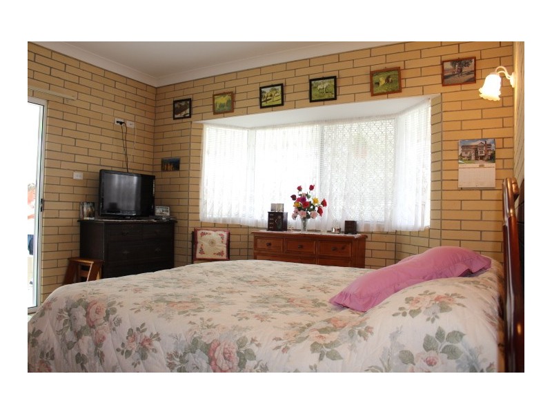 215 Friarbird Drive, Gin Gin QLD 4671