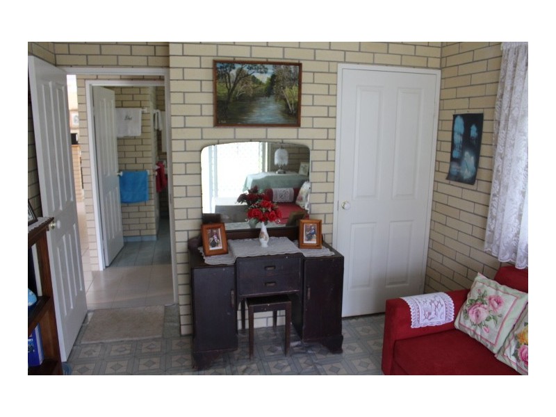 215 Friarbird Drive, Gin Gin QLD 4671