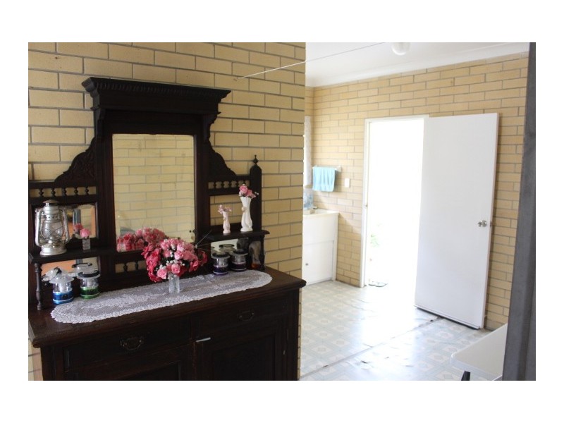 215 Friarbird Drive, Gin Gin QLD 4671
