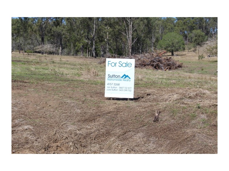 138 Salloom St, Gin Gin QLD 4671