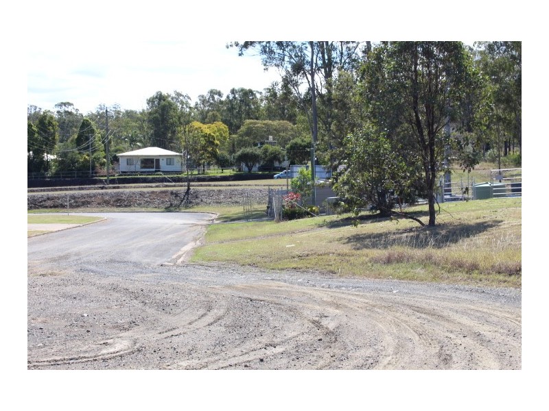 138 Salloom St, Gin Gin QLD 4671