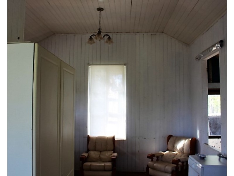 588 Duckpond Rd, Gin Gin QLD 4671