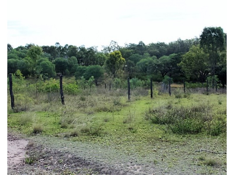 588 Duckpond Rd, Gin Gin QLD 4671