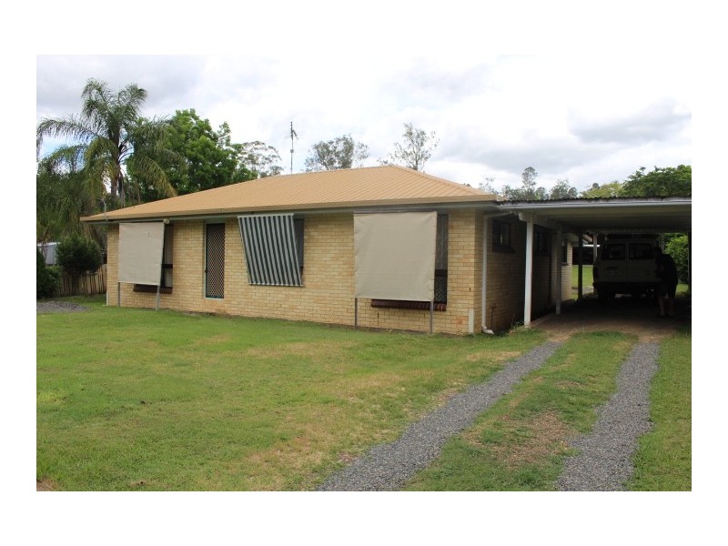 55 Elliott St, Gin Gin QLD 4671