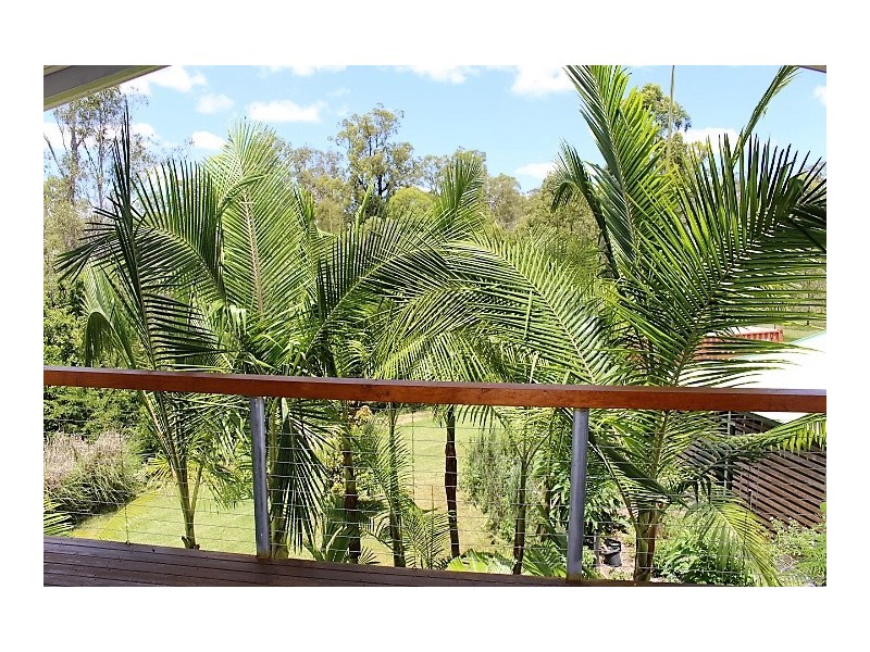 4 Village Lane, Gin Gin QLD 4671