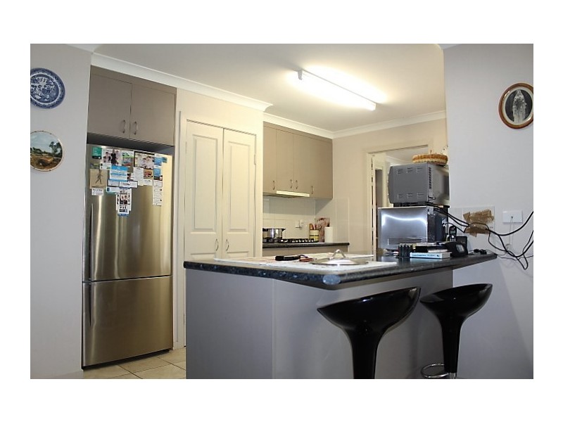 43 Munro Ct, Gin Gin QLD 4671