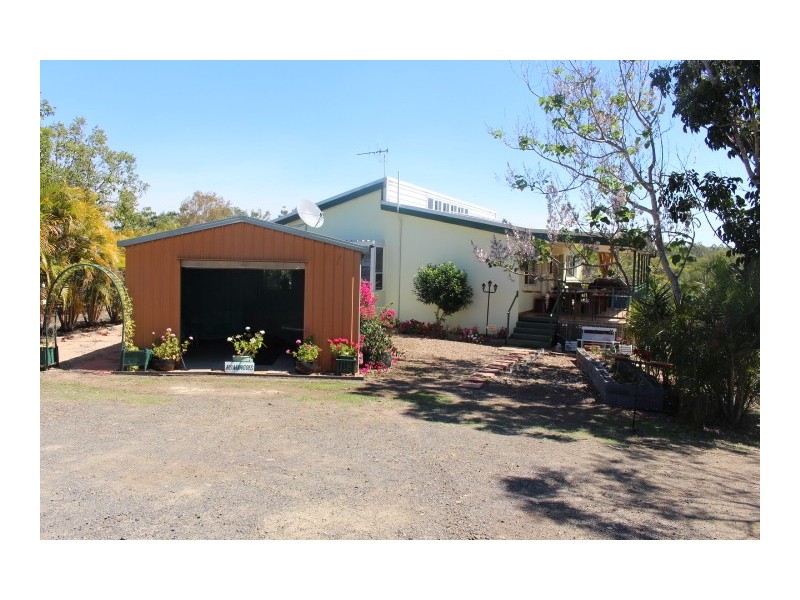 68 Hilltop Dr, Gin Gin QLD 4671