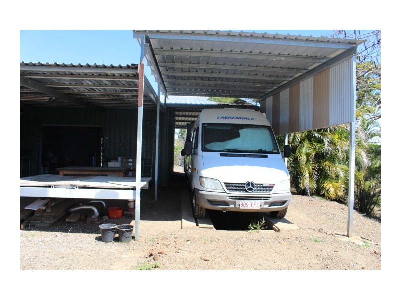 68 Hilltop Dr, Gin Gin QLD 4671