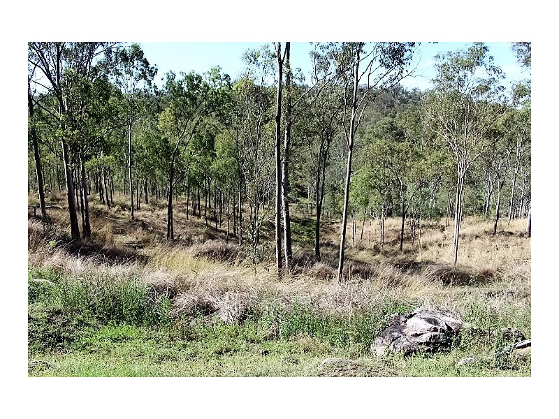 44E Claxton Rd, Kolonga QLD 4671