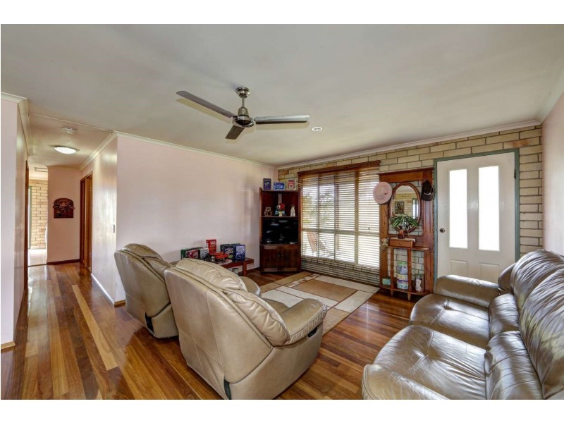 338 Rickards Rd,, Kolonga QLD 4671