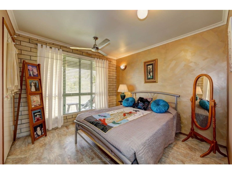 338 Rickards Rd,, Kolonga QLD 4671