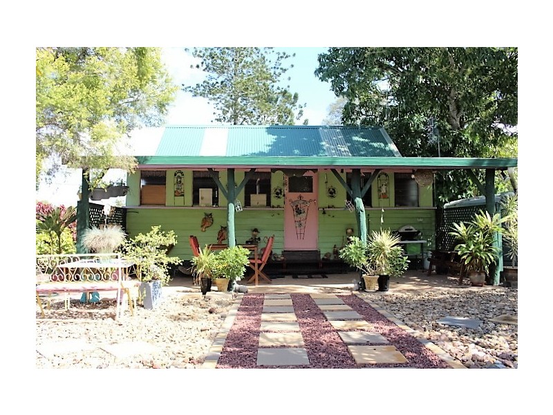 95 Rieck St, Gin Gin QLD 4671