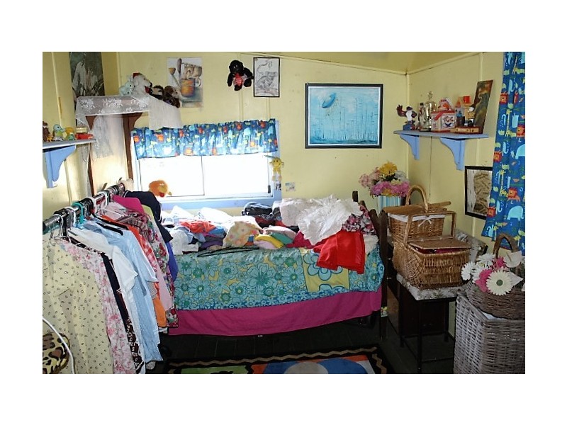 95 Rieck St, Gin Gin QLD 4671