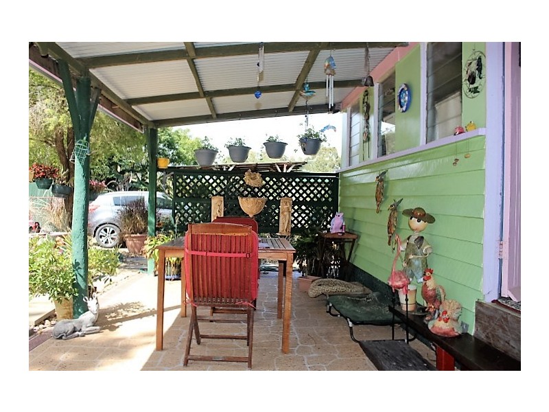 95 Rieck St, Gin Gin QLD 4671