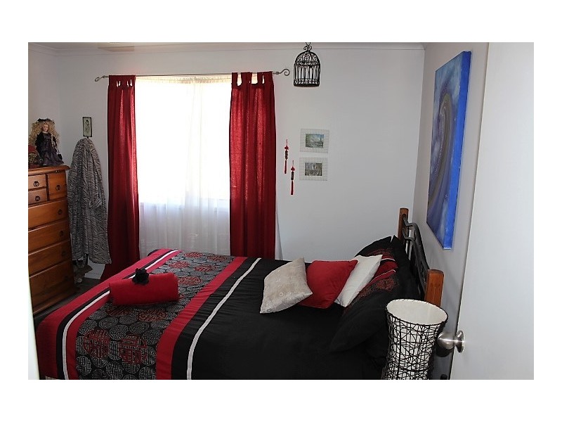 259 Broadmeadows Rd, Gin Gin QLD 4671