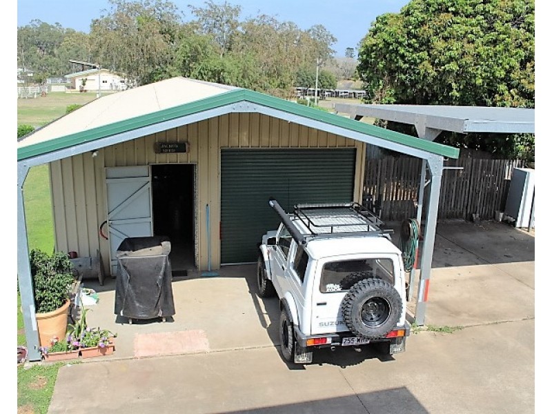 23 Mulgrave St, Gin Gin QLD 4671