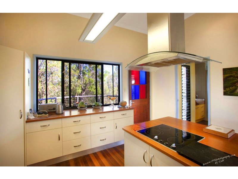 63 Logan Rd, Colosseum QLD 4677