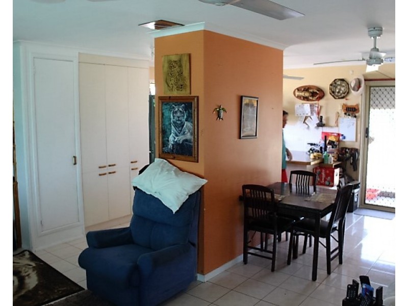 244 Nielsons Rd, Gin Gin QLD 4671