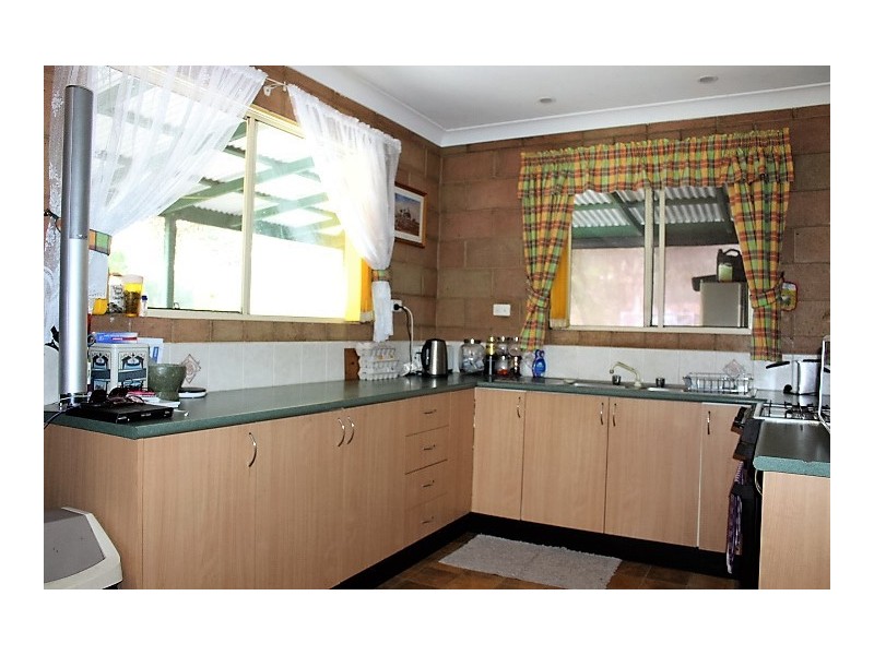 2 Jacks Rd, Gin Gin QLD 4671