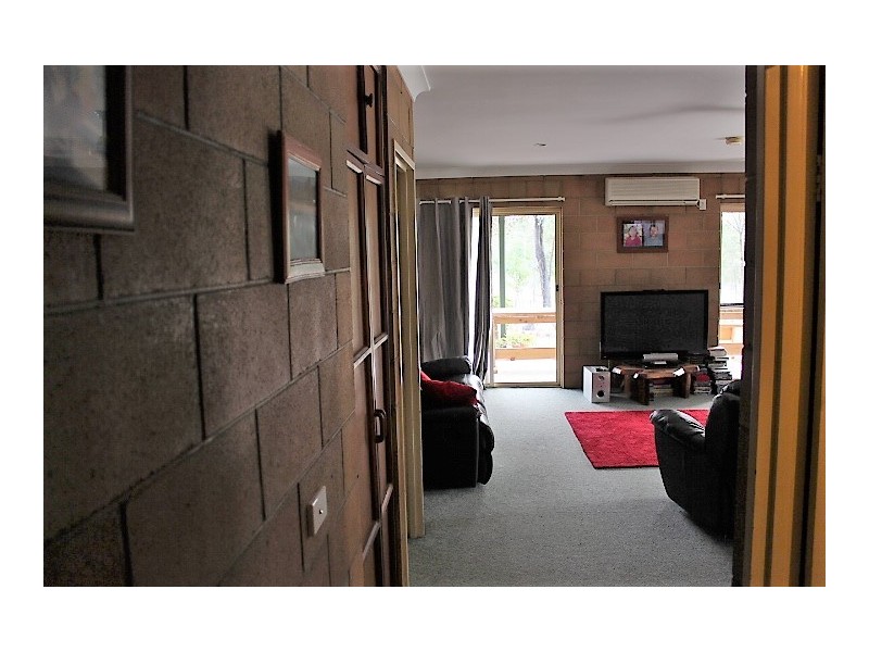 2 Jacks Rd, Gin Gin QLD 4671