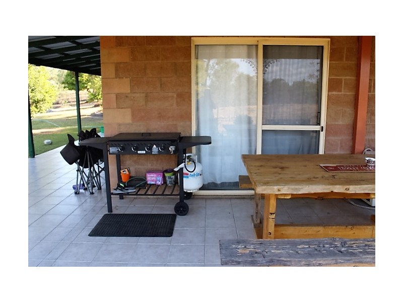 2 Jacks Rd, Gin Gin QLD 4671