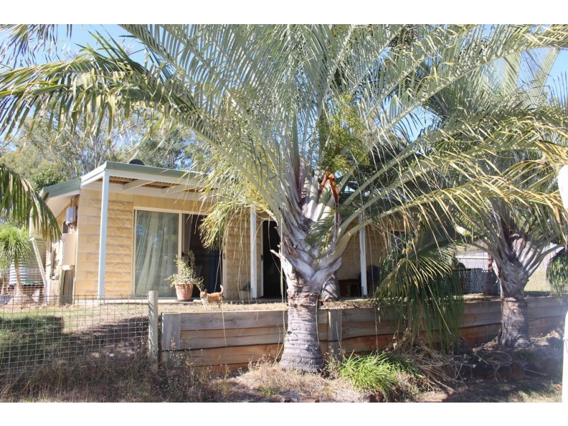 8 Tirroan Road, Gin Gin QLD 4671