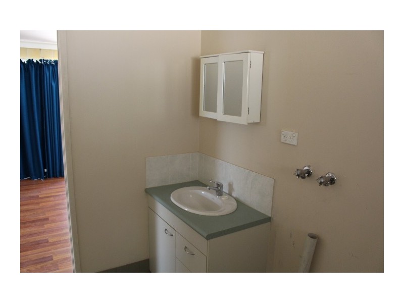 8 Tirroan Road, Gin Gin QLD 4671