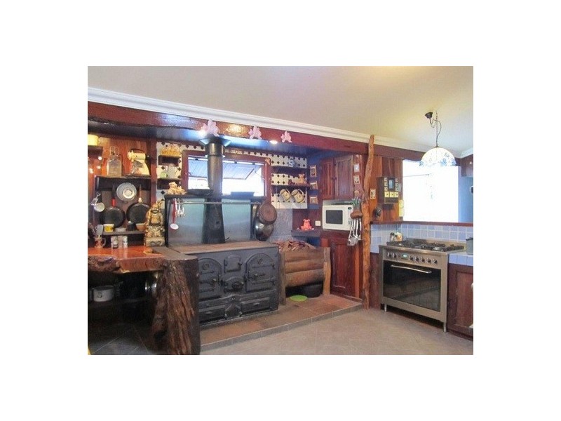 23 Sues Rd, Gin Gin QLD 4671