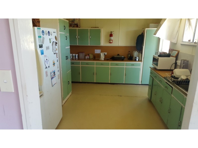 125 Purkis Corner Rd, Gin Gin QLD 4671