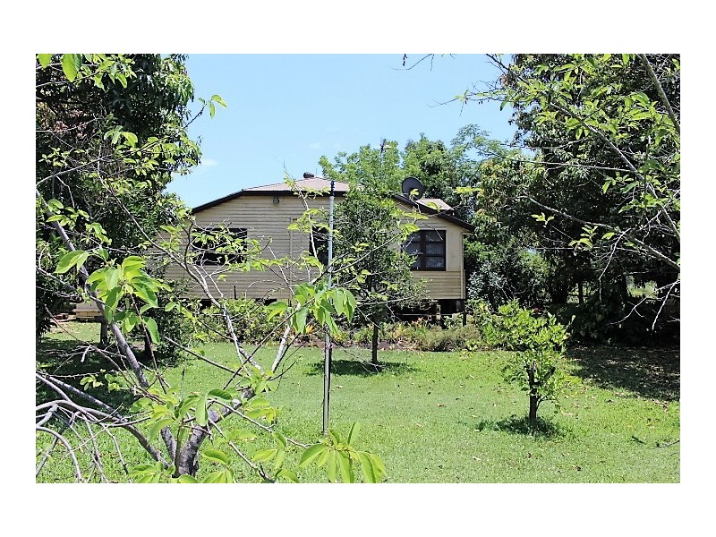 33785 Bruce Hwy, Gin Gin QLD 4671