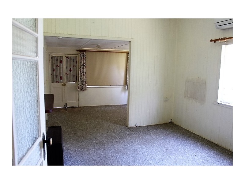 33785 Bruce Hwy, Gin Gin QLD 4671