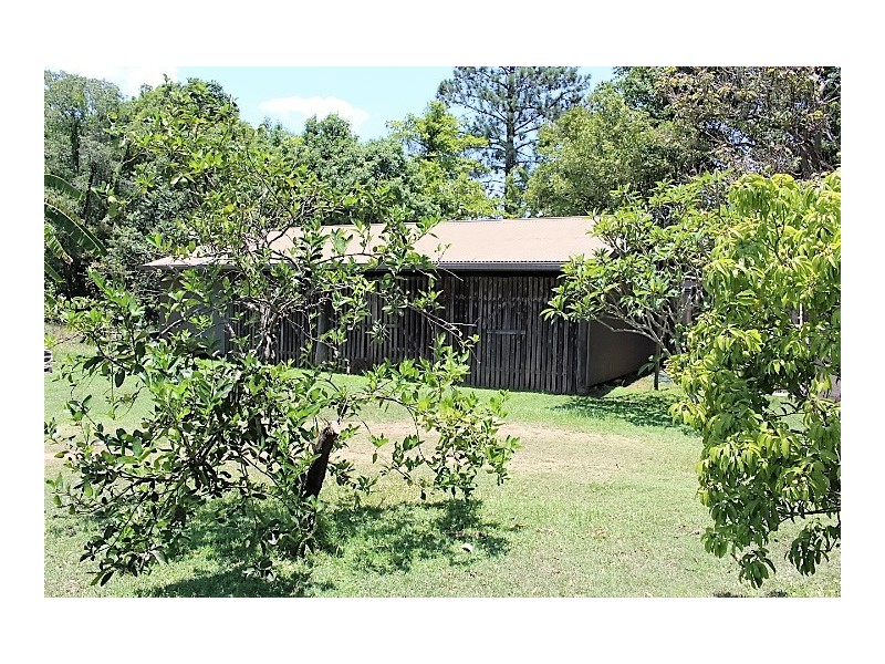 33785 Bruce Hwy, Gin Gin QLD 4671