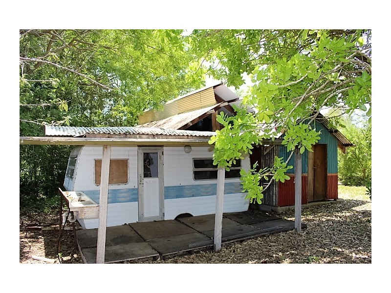 60 Elzards Way, Gin Gin QLD 4671