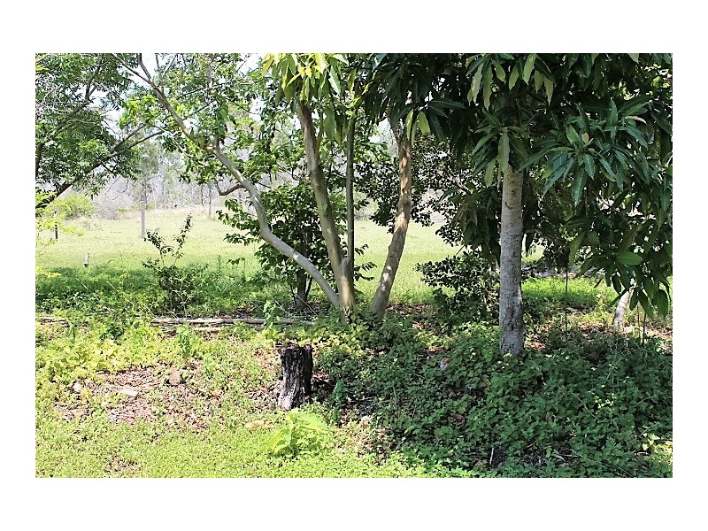 60 Elzards Way, Gin Gin QLD 4671