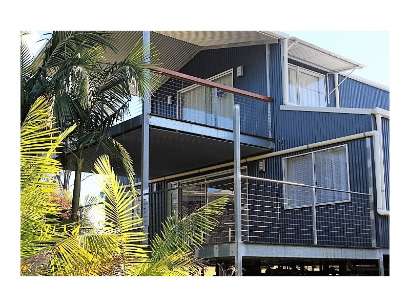 4 Village Lane, Gin Gin QLD 4671