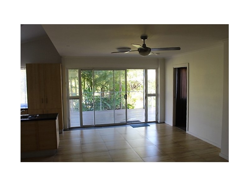 4 Village Lane, Gin Gin QLD 4671