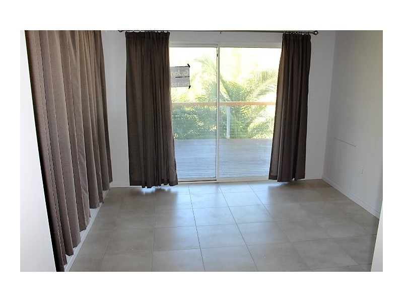 4 Village Lane, Gin Gin QLD 4671