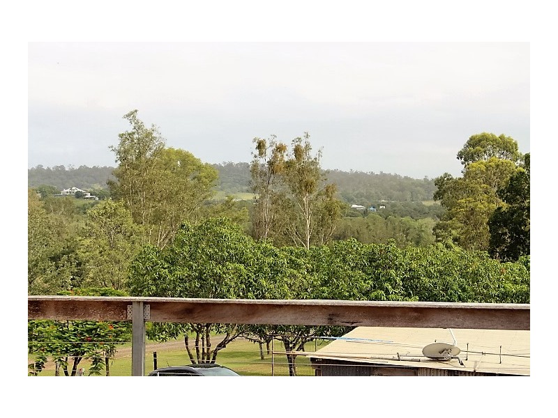19 Mahes Rd, Gin Gin QLD 4671