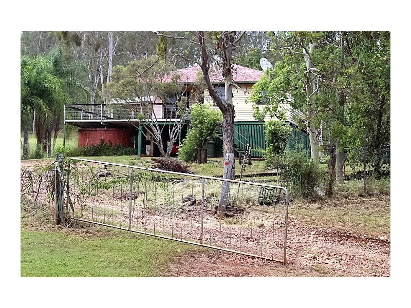 19 Mahes Rd, Gin Gin QLD 4671