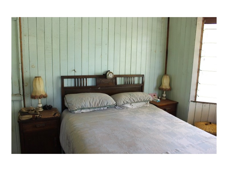 187 Mooney Rd, Gaeta QLD 4671