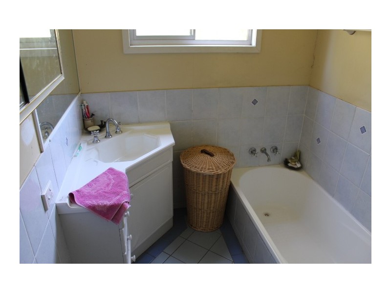 187 Mooney Rd, Gaeta QLD 4671